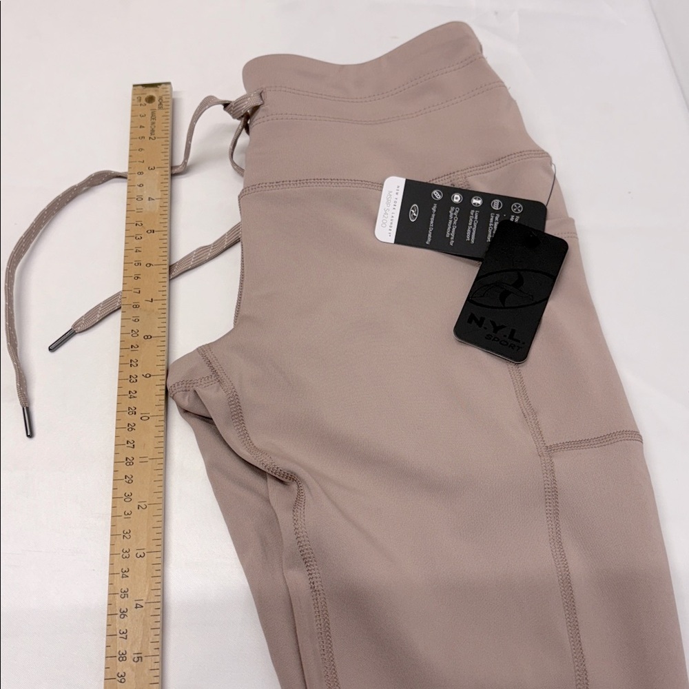 New York Laundry Taupe High-Waisted Pants leggings size medium M athleisure new - Picture 6 of 8